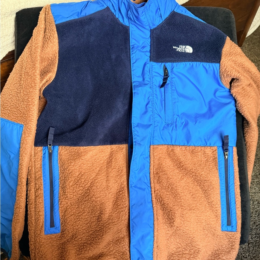 The North Face Blue, Navy & Brown Colorblock Sherpa Fleece Jacket